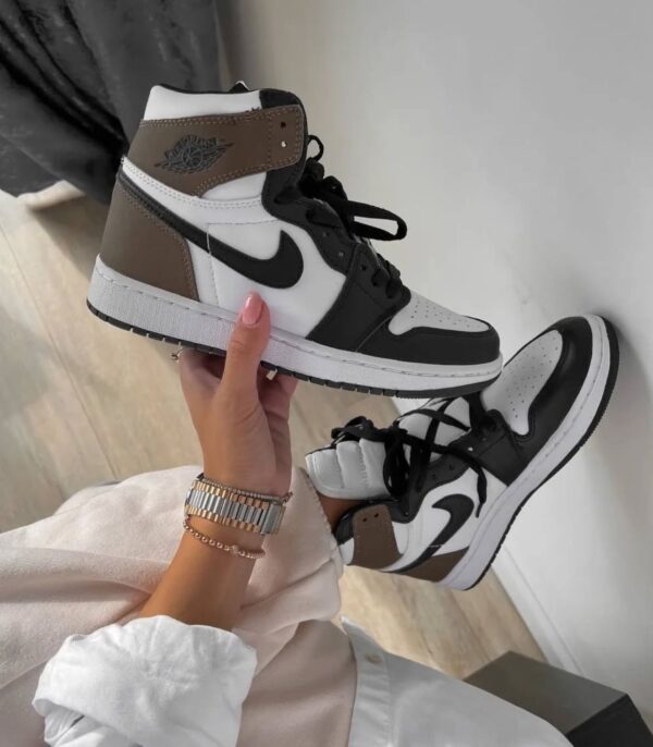 JORDAN RETRO 1 CAFE