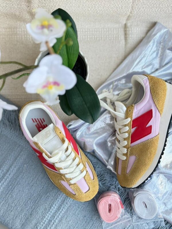 NEW BALANCE 471 x ROSA