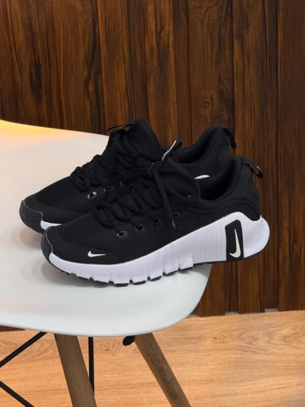 NIKE METCON NEGRA
