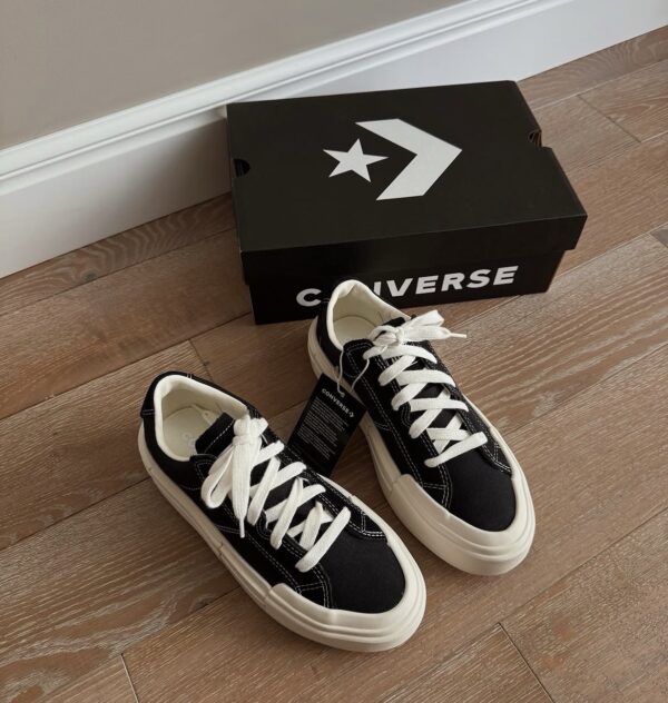 CONVERSE CRUISE NEGRA