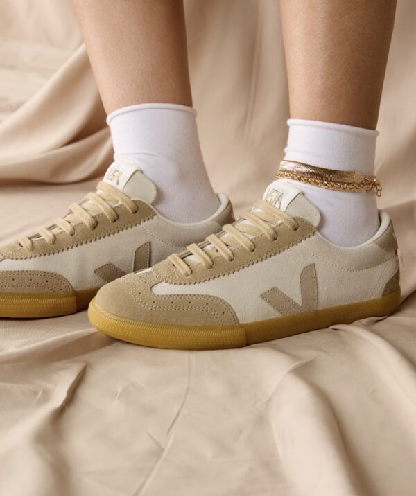 VEJA VOLLEY BEIGE MIEL